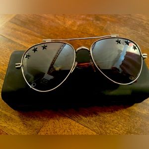 Givenchy with Star accent sunglasses